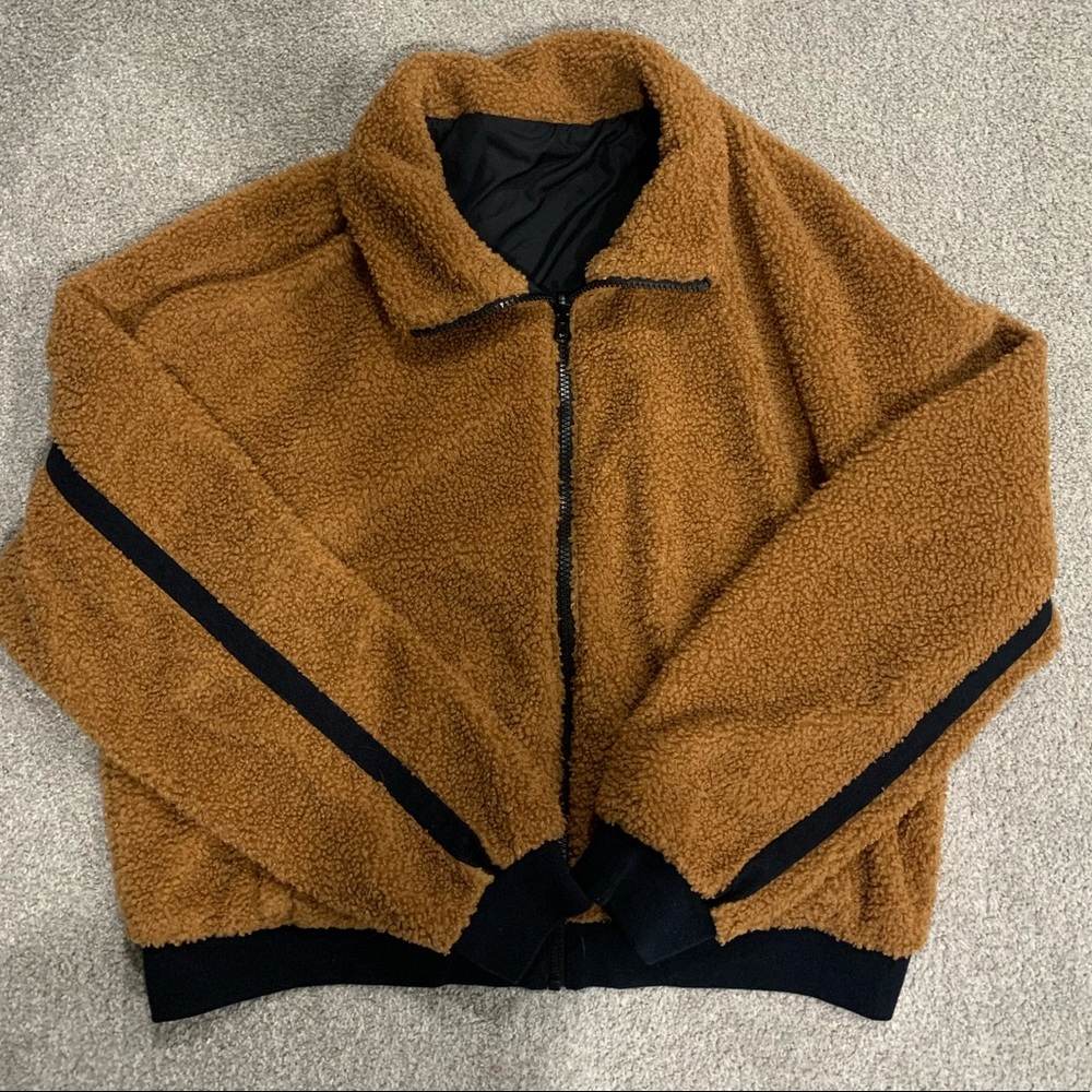 Fabletics Reversible Teddy Jacket - Picture 2 of 6